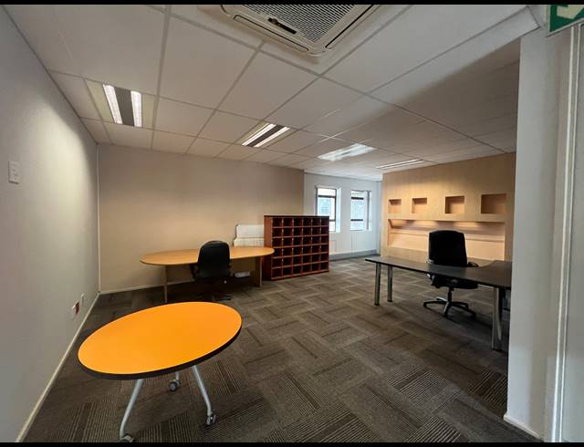 339M² OFFICE TO LET IN ILLOVO